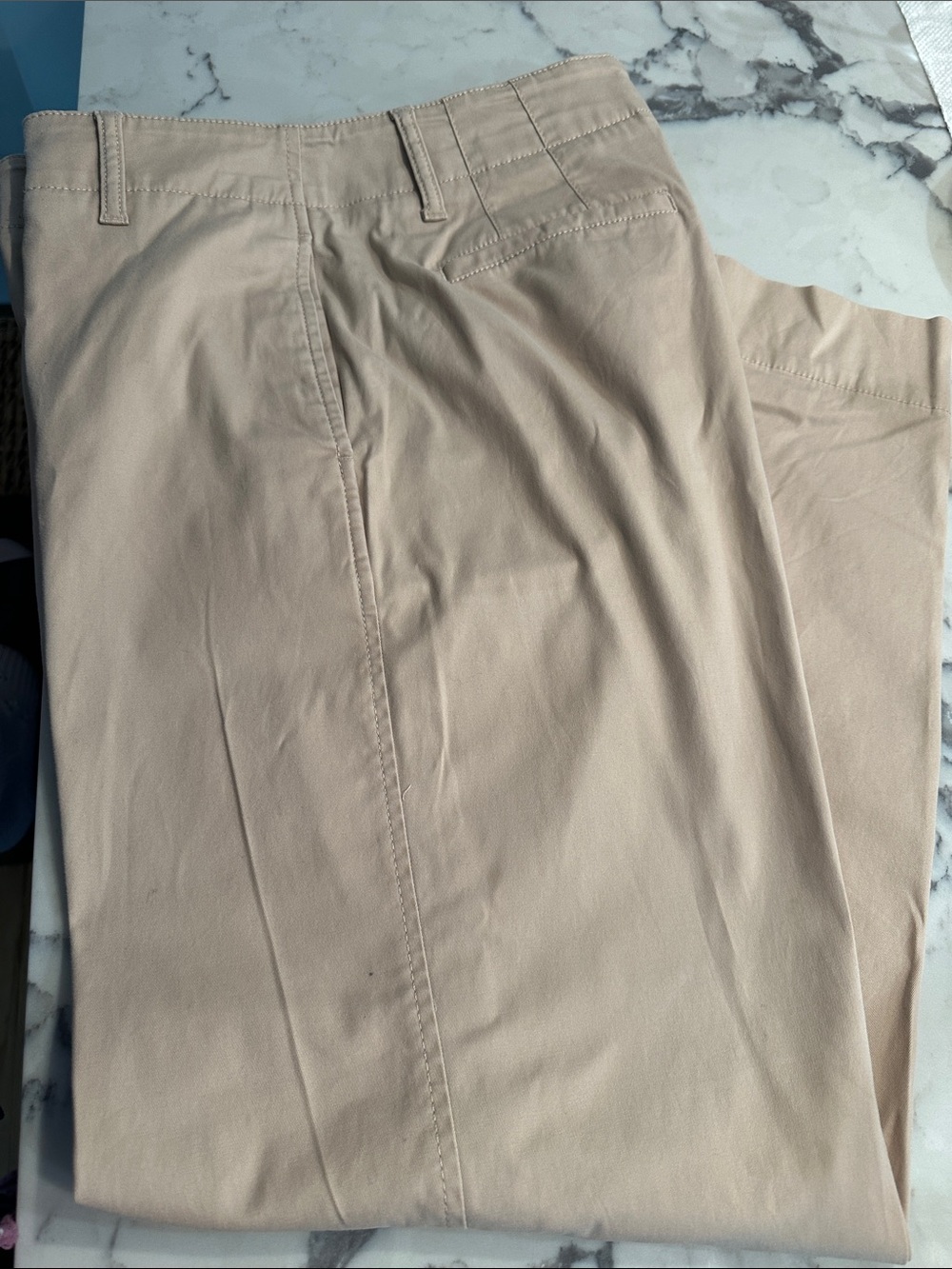 Women’s Classic Chino Pants in Beige